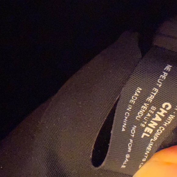 Chanel Beauté 3 piece Cosmetic Case Set - Picture 7 of 9